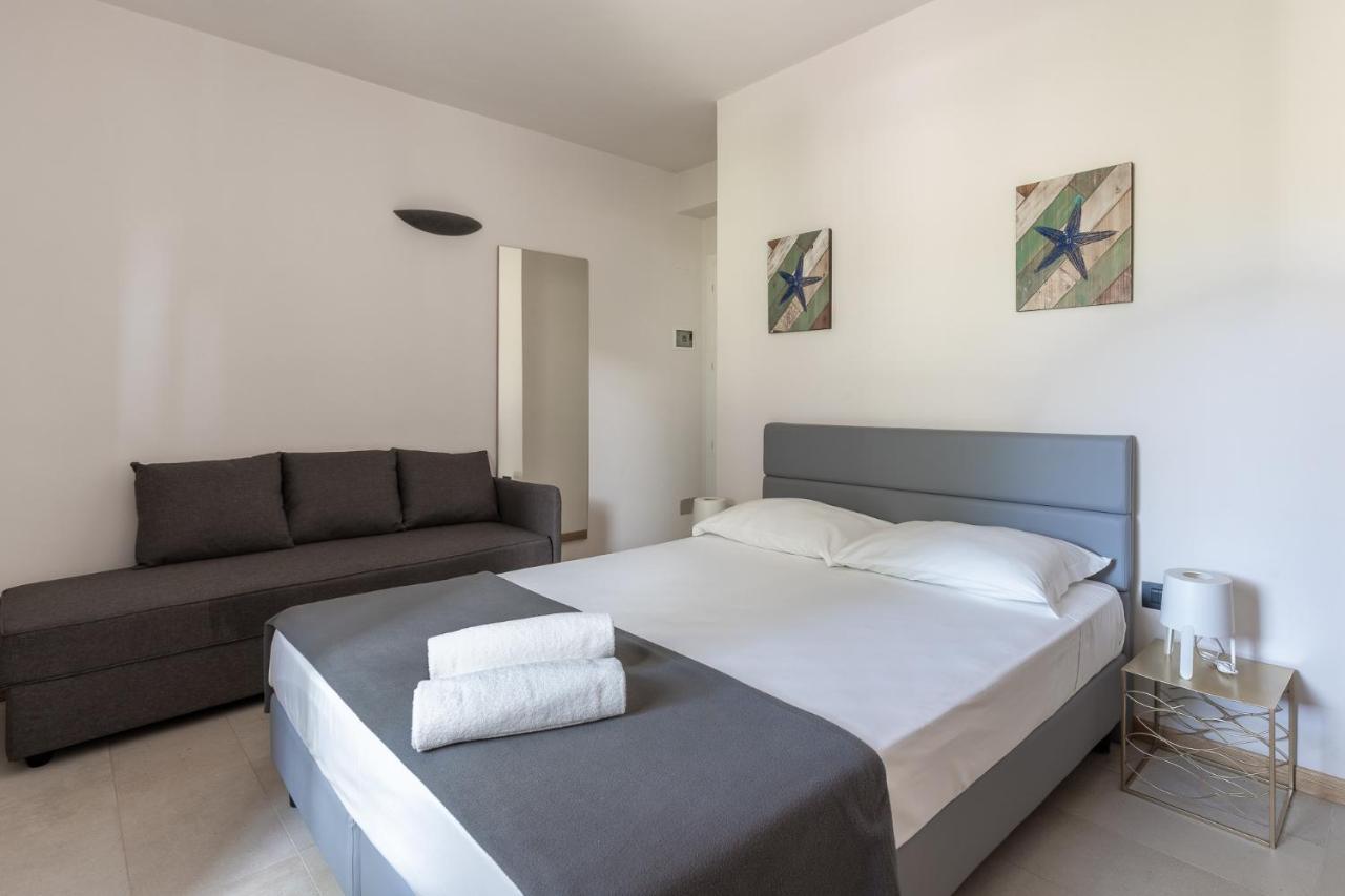 Hotel Delfino プロッキオ エクステリア 写真
